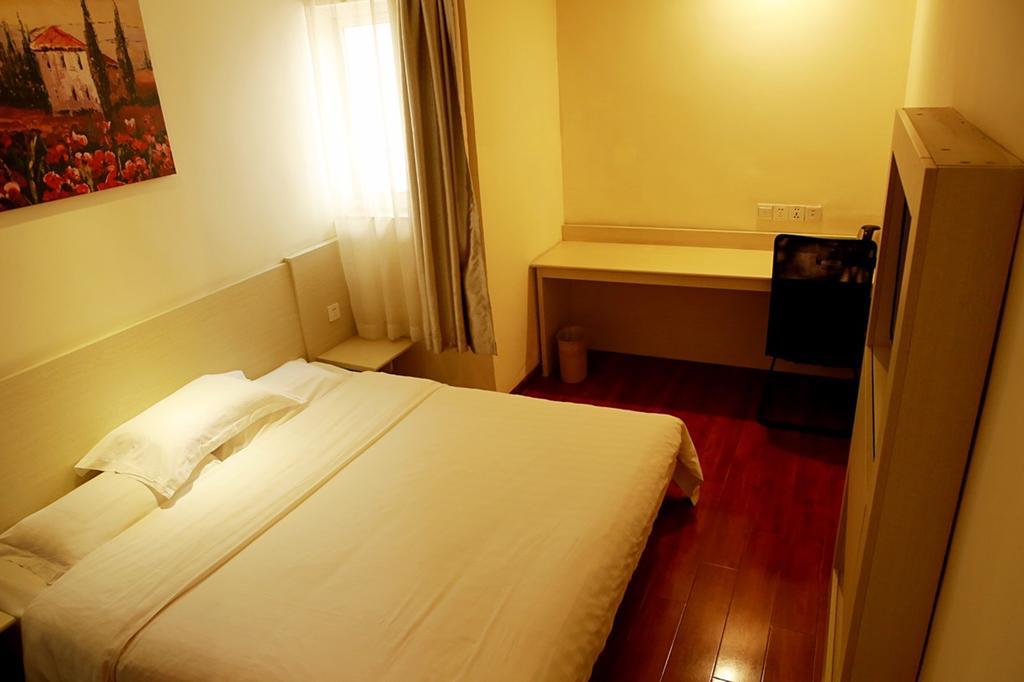 Hanting Hotel Chongqing North Railway Station מראה חיצוני תמונה