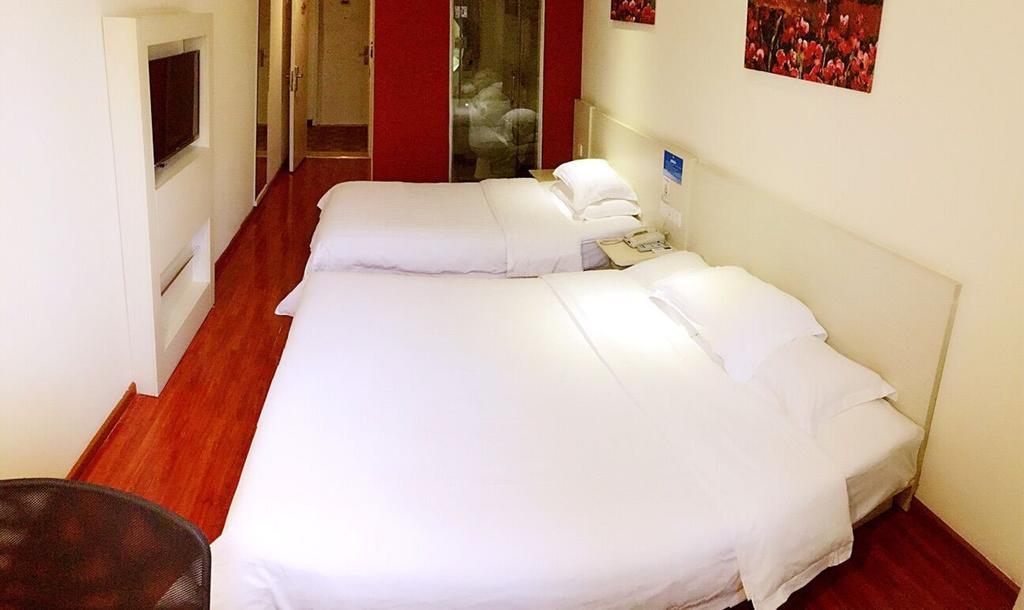 Hanting Hotel Chongqing North Railway Station מראה חיצוני תמונה
