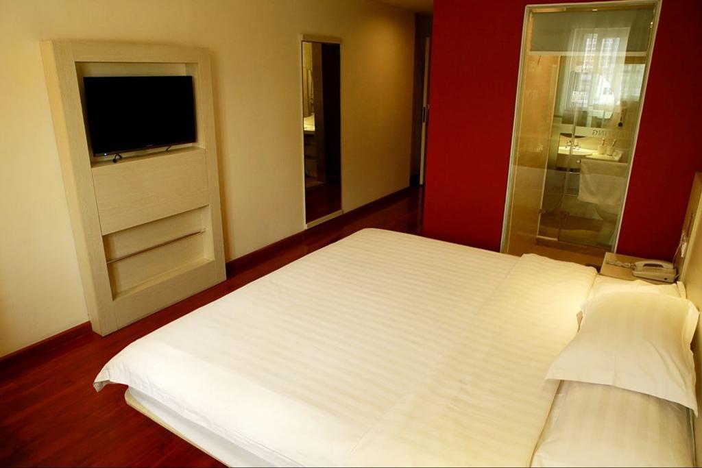 Hanting Hotel Chongqing North Railway Station מראה חיצוני תמונה
